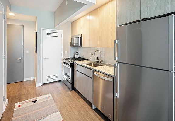 5th image of 22-44 Jackson Ave #2021