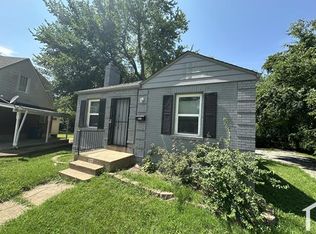 925 Noah Dr, Saint Louis, MO
