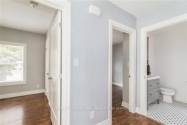 6 Clark St #UPPER — Photo 13