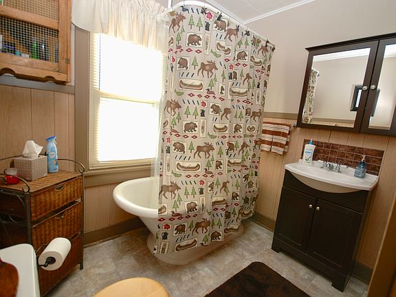 4th image of 39468 N Circle Ave