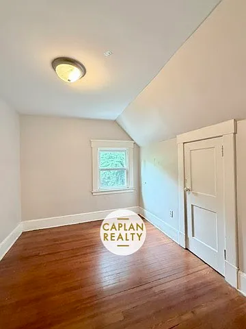 396 Ellsworth Ave #C — Photo 4