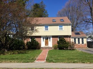 689 Great Plain Ave, Needham, MA 02492