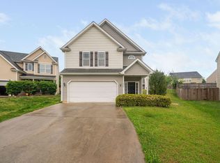 4038 Patriot Ridge Ct, Raleigh, NC 27610