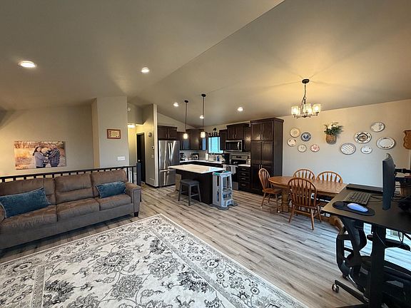 4th image of 6850 67th St S