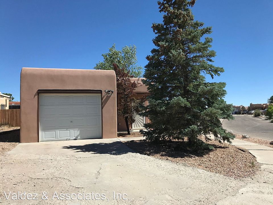 1st image of 4324 Calle Guillermo