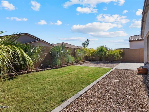 3525 E DAKOTA Drive, San Tan Valley, AZ 85143