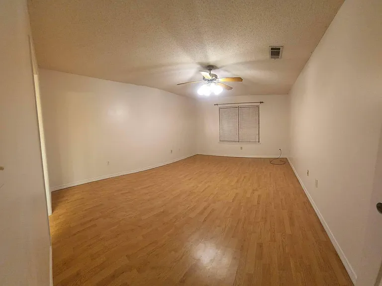 2806 Geronimo Dr — Photo 6