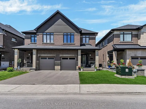 323 Lysander Pl, Ottawa, ON K1K 3X8