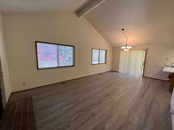 4th image of 3041 SE Timberlake Dr