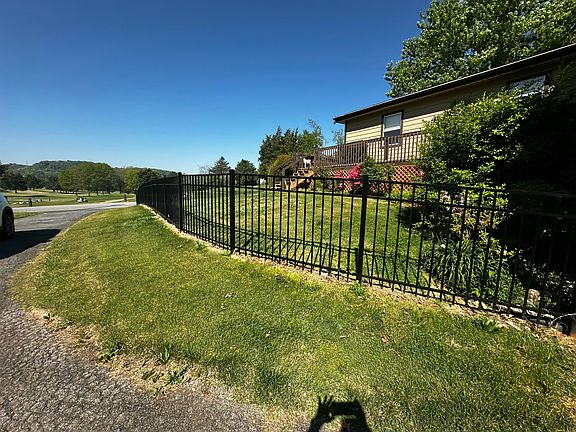 5th image of 471 Huntsman Ln