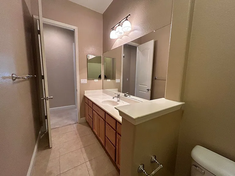 685 Stetson Dr — Photo 27
