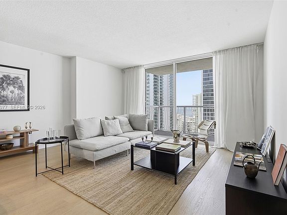 3rd image of 1200 Brickell Bay Dr APT 2603