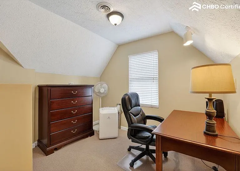 1332 W Andrew Johnson Hwy #9 — Photo 15