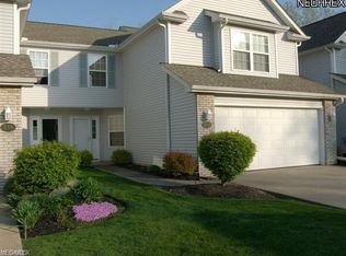 554 Hidden Harbor Dr #40, Fairport Harbor, OH 44077
