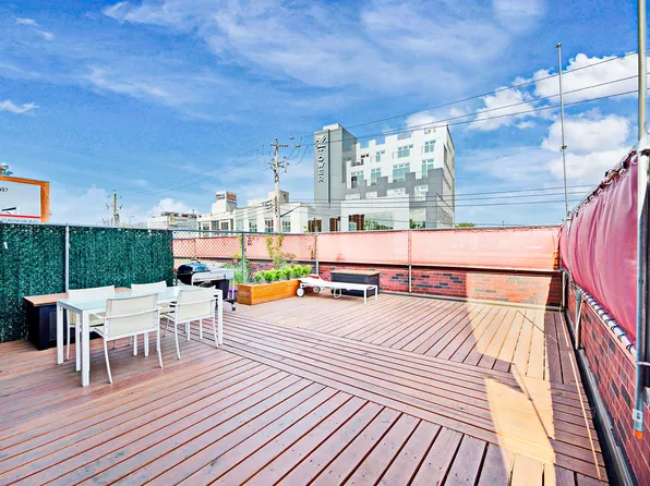 2570 East 17th Street image 24 of 25