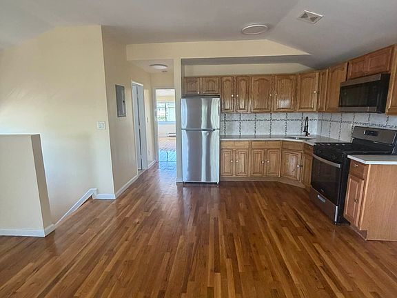 2nd image of 144-13 222nd St #E1