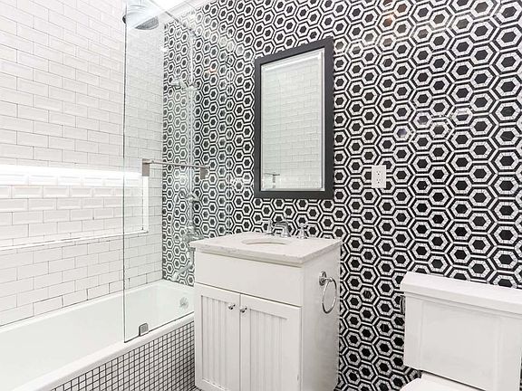 5th image of 43 Columbia Pl APT 2