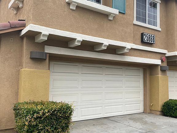 3rd image of 25868 Iris Ave Unit C