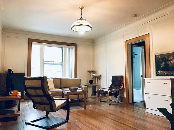 4th image of 250 Broad Ave APT 2F
