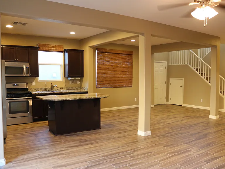 10842 Dobbs Ave — Photo 7