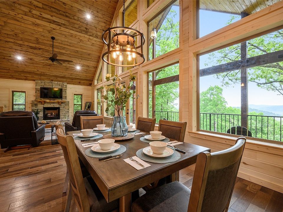 447 Little Creek Ln, Broken Bow, OK 74728 Zillow