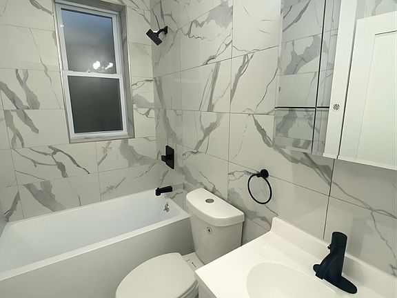 5th image of 417 54th St APT 13