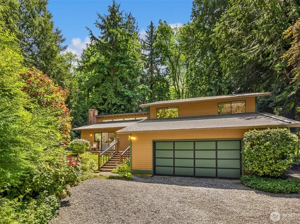 29668 Beach Drive NE, Poulsbo, WA 98370