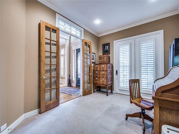 5th image of 804 Ownby Ln