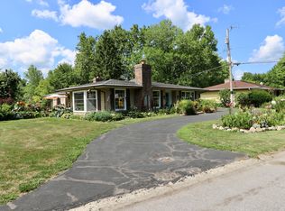 901 Valley Dr, Crawfordsville, IN