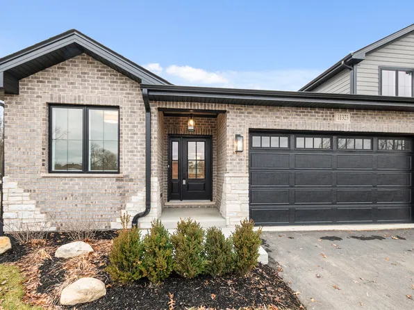 11323 1st St, Mokena, IL 60448