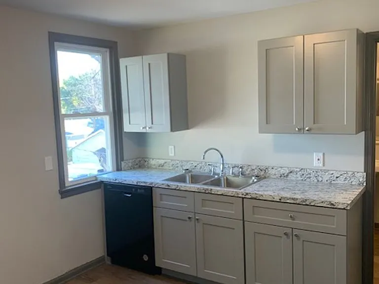 3202 N 48th St — Photo 2