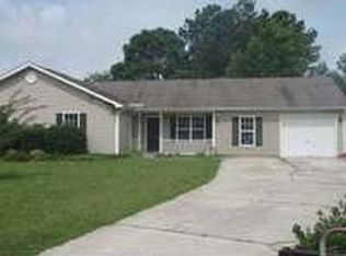 405 Chaps Ct, Jacksonville, NC 28546
