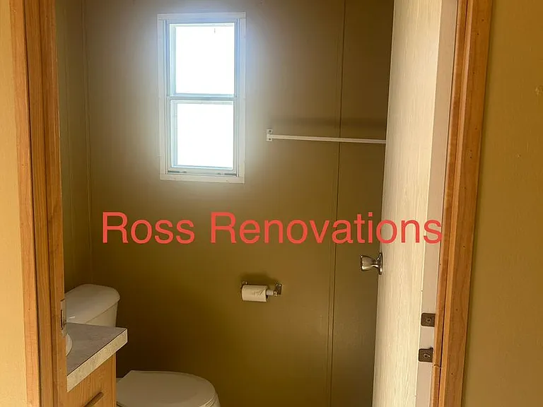 1644 Jenkins Ln — Photo 6