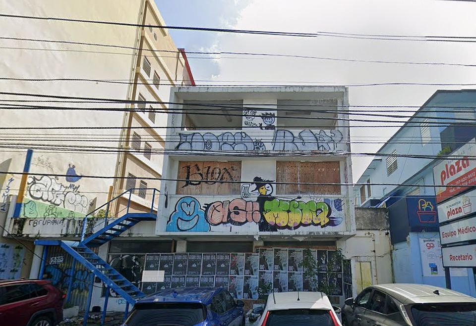 1st image of 2420 Loiza #2420