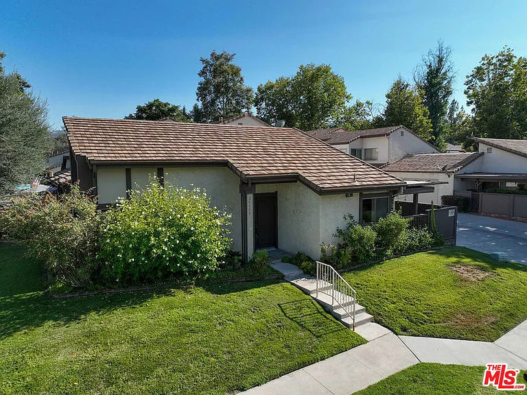 24640 Masters Cup Way — Photo 3