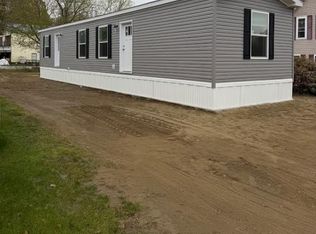 19 Bartlett St, Fairfield, ME 04937
