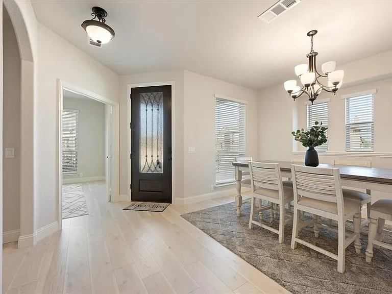 5038 Ridgegate Ln — Photo 5