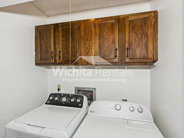 4549 S Washington Ct — Photo 11
