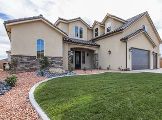 1482 Boomers Loop W, Santa Clara, UT 84765