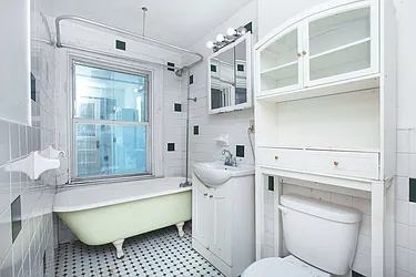 Rented by Arvik Group Real Estate