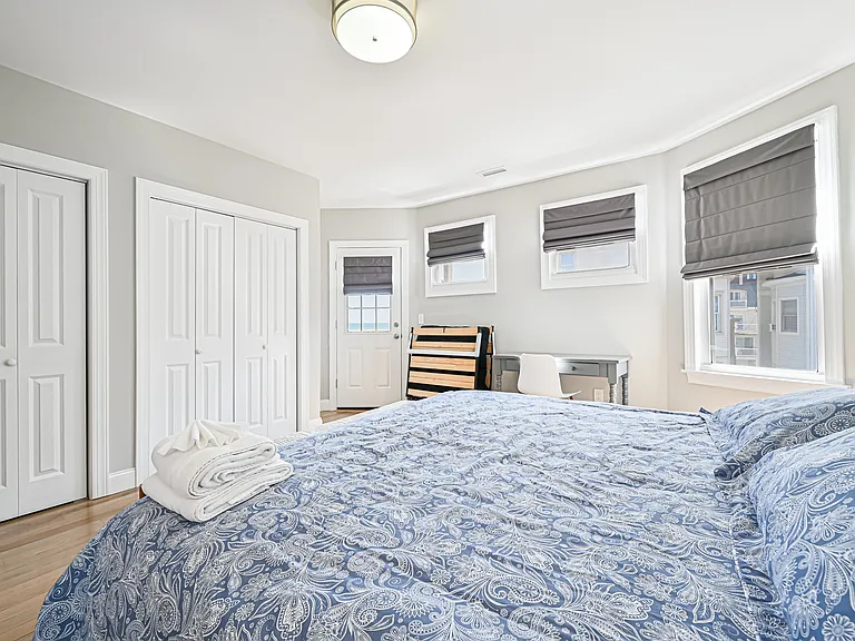 140 S Bartram Ave — Photo 50
