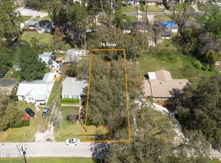 5241 Cruz Rd, Jacksonville, FL 32207