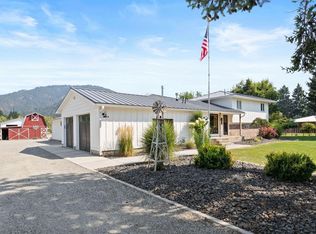 7472 N 15th St, Dalton Gardens, ID 83815