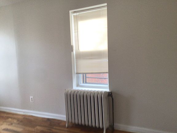 5th image of 3854 Poplar St Floor 2