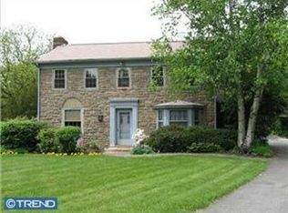 8220 New Second St, Elkins Park, PA 19027
