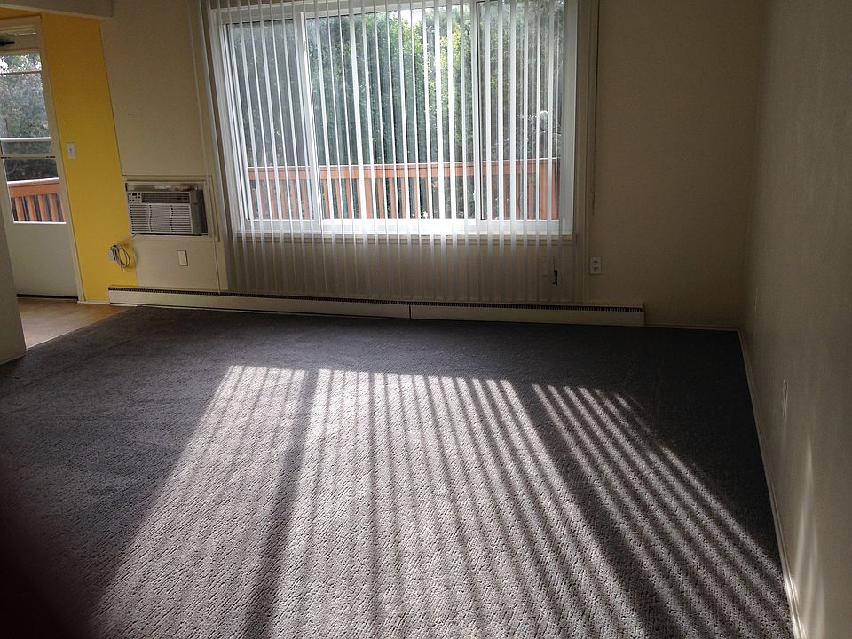 1st image of 4218 Packard St APT 5