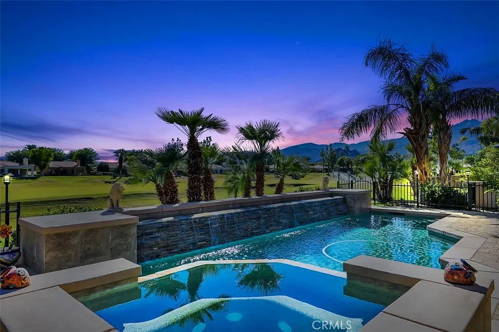 4 bed, 4.5 bath, 3013 sqft, $5,999 — Photo 1