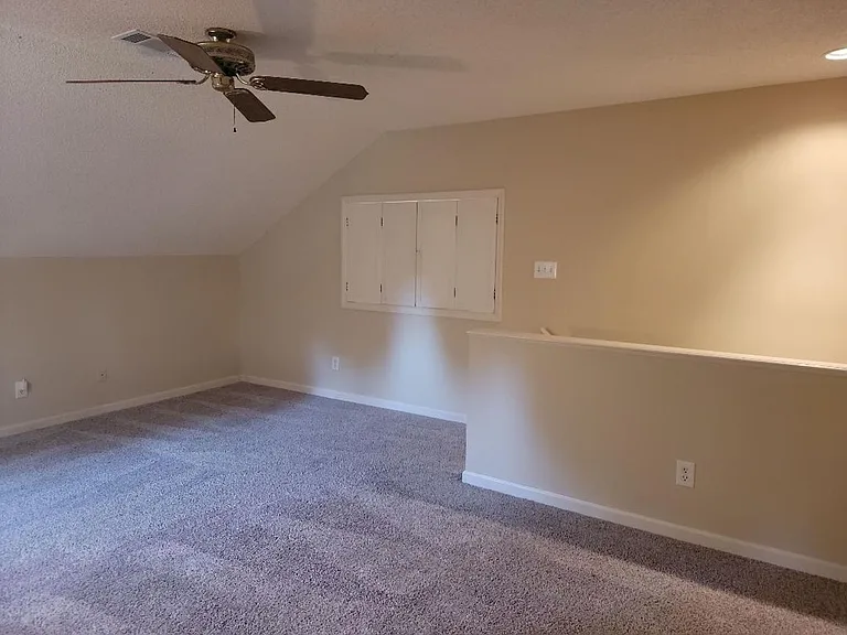 928 Running Brook Dr — Photo 26