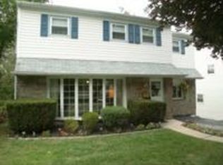 25 Nancy Dr, Havertown, PA 19083