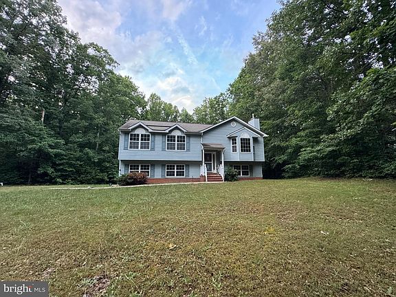 3rd image of 6811 Sawmill Cir